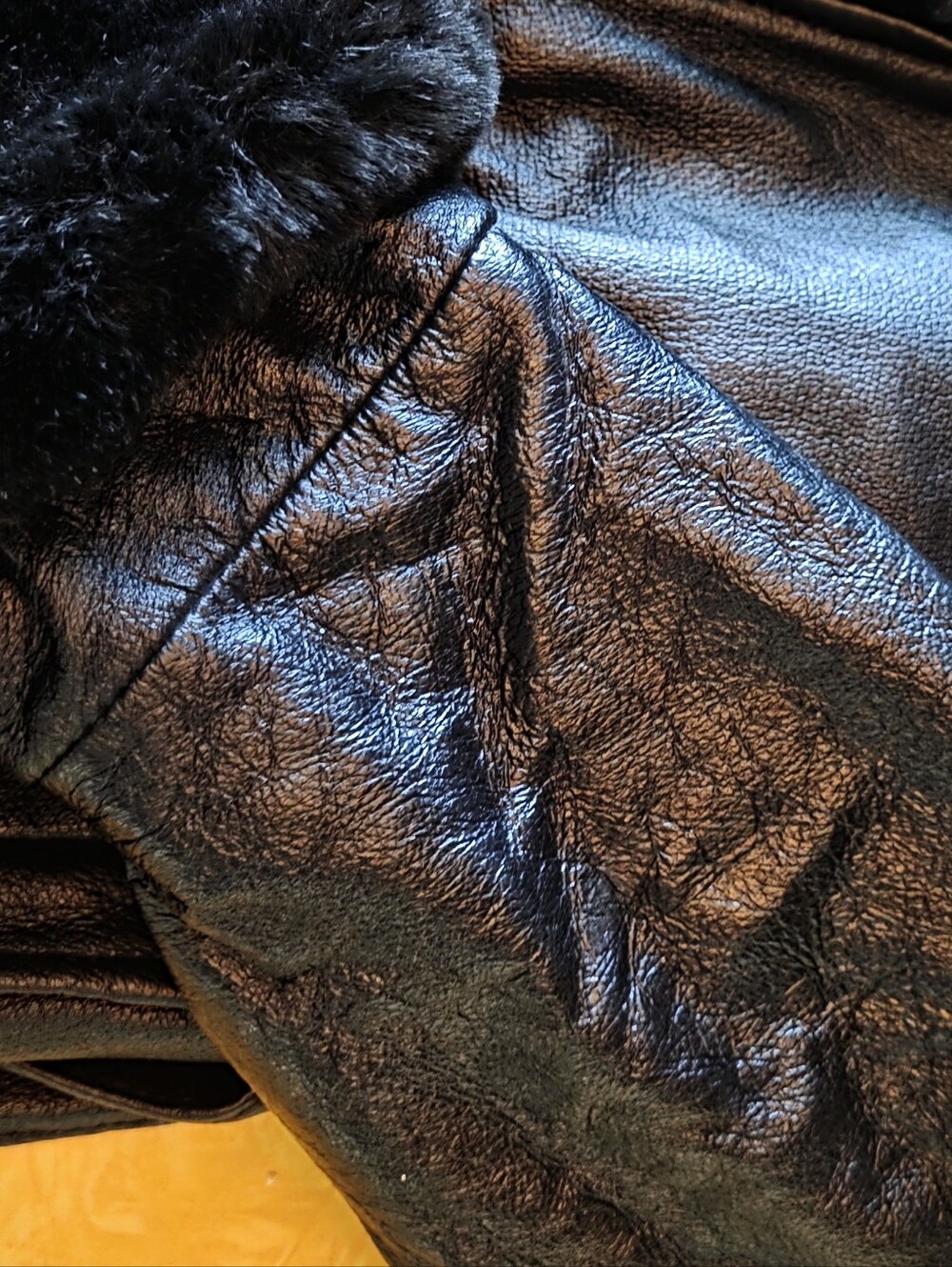 Vintage Wilsons Black Faux Shearling-Trim Hooded Leather Jacket - Women's - Picture 4 of 7